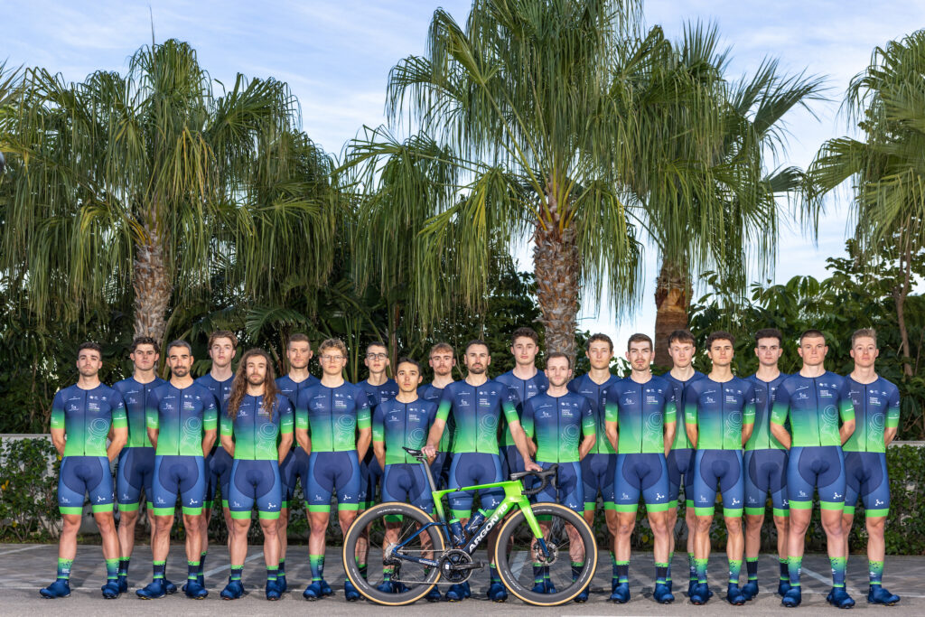 AZ_251206_untitled_7883-